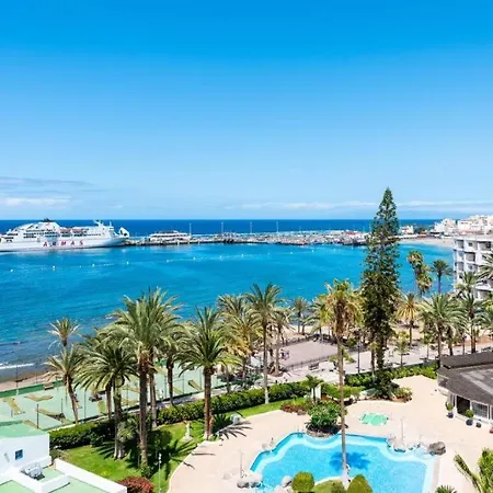 Διαμέρισμα Comodoro *