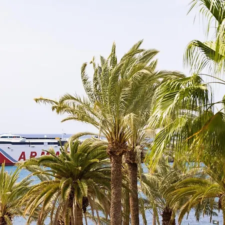 Διαμέρισμα Comodoro